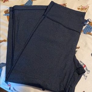 Lululemon capris